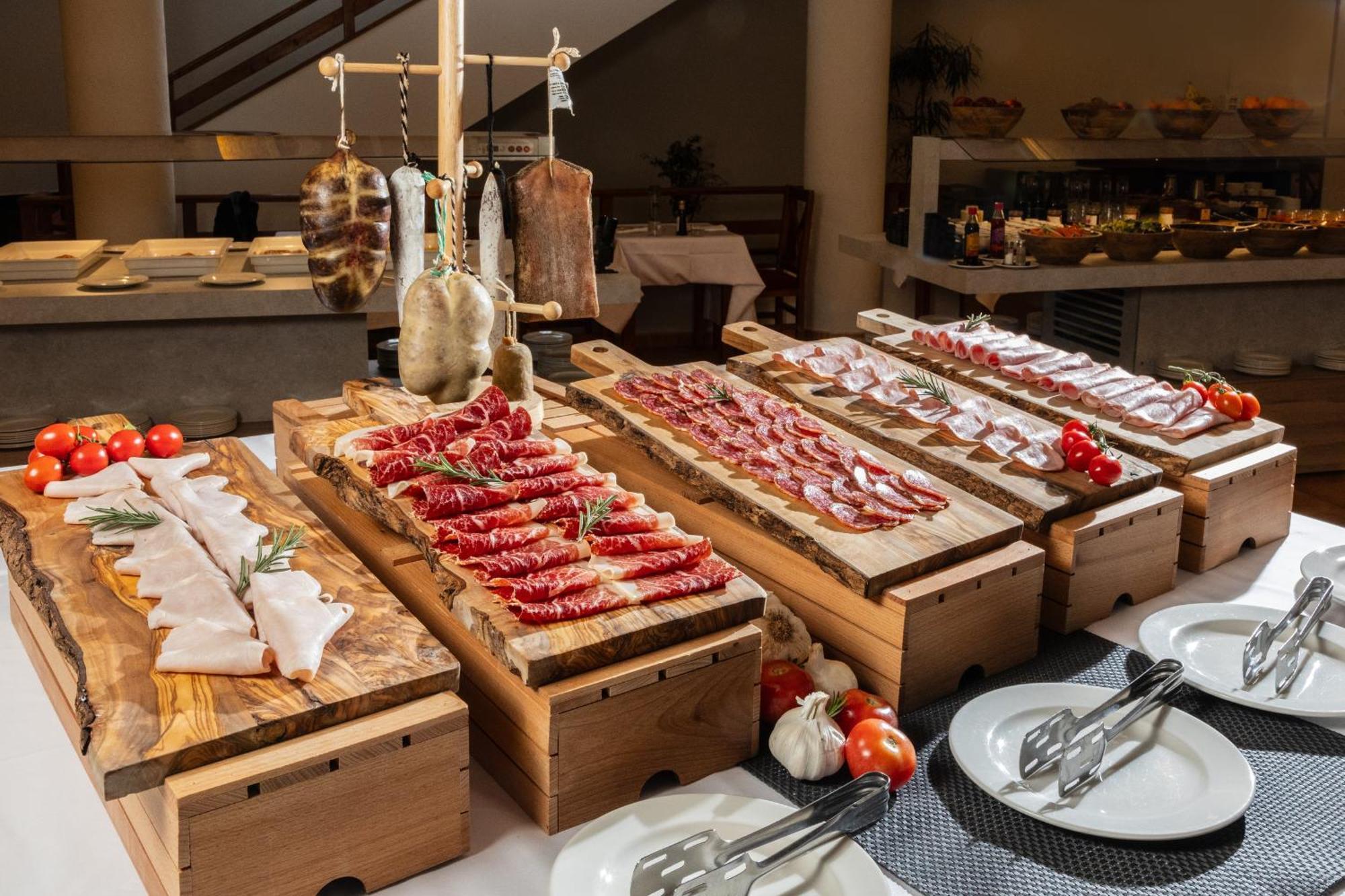 Hotel Euroski Mountain Resort & Spa เอลตาร์แตร์ ภายนอก รูปภาพ